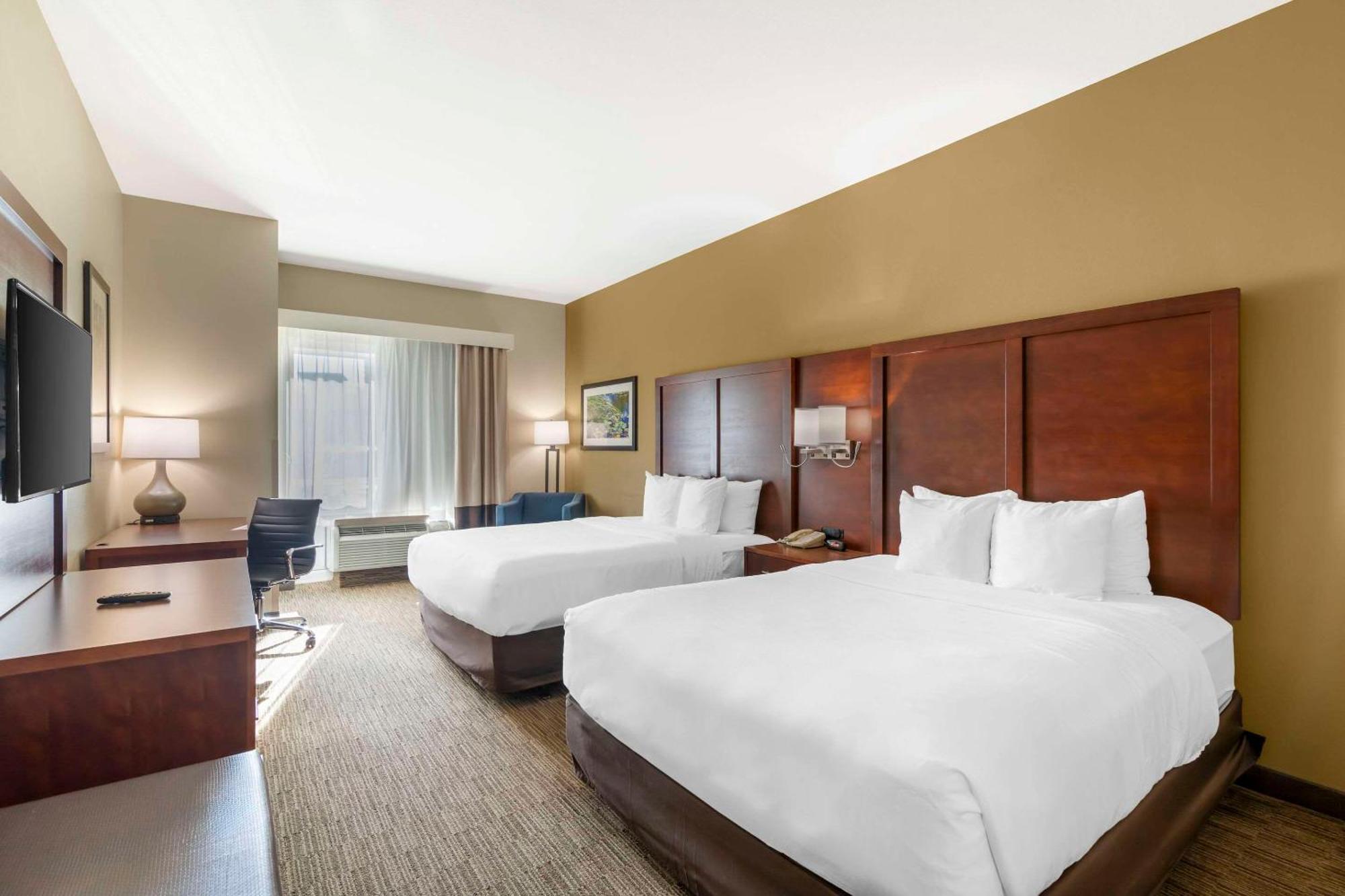 Comfort Inn & Suites Тифтон Экстерьер фото