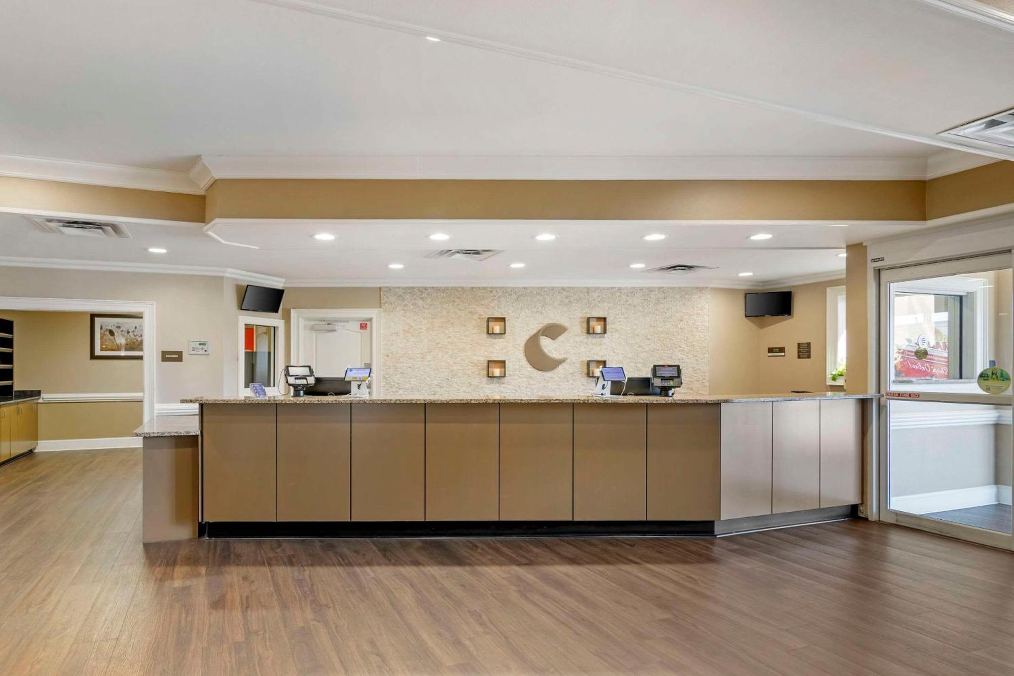 Comfort Inn & Suites Тифтон Экстерьер фото
