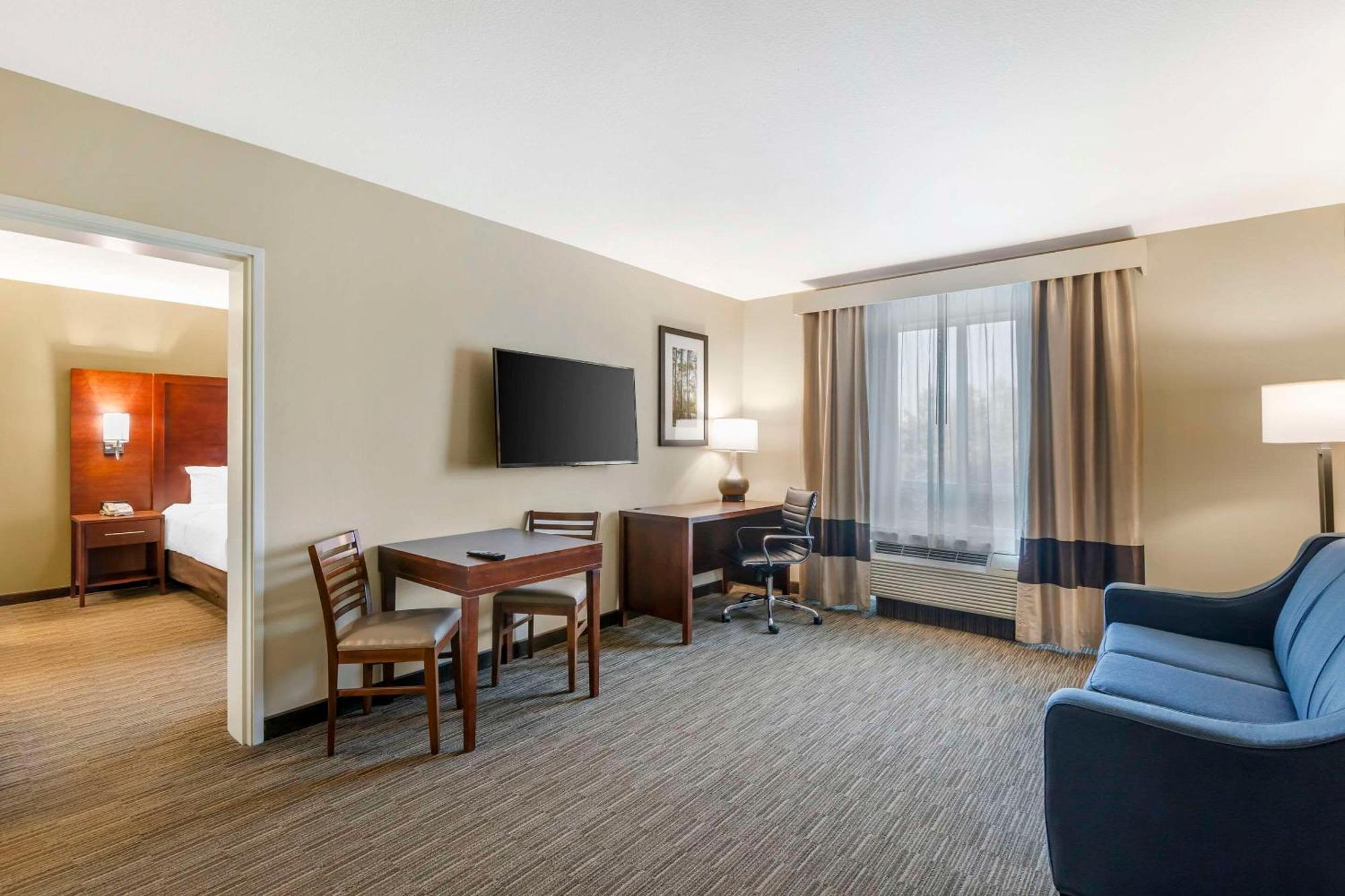 Comfort Inn & Suites Тифтон Экстерьер фото